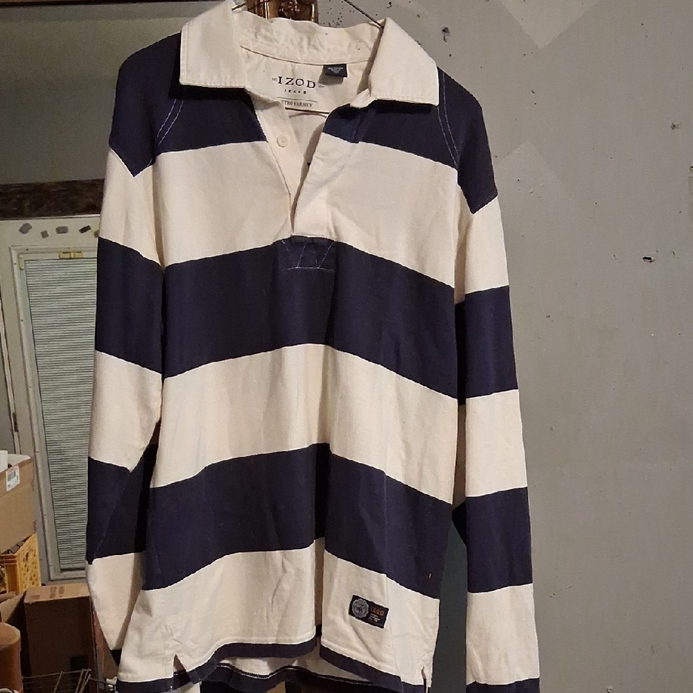 IZOD Men's Bold Navy and White Polo Shirt